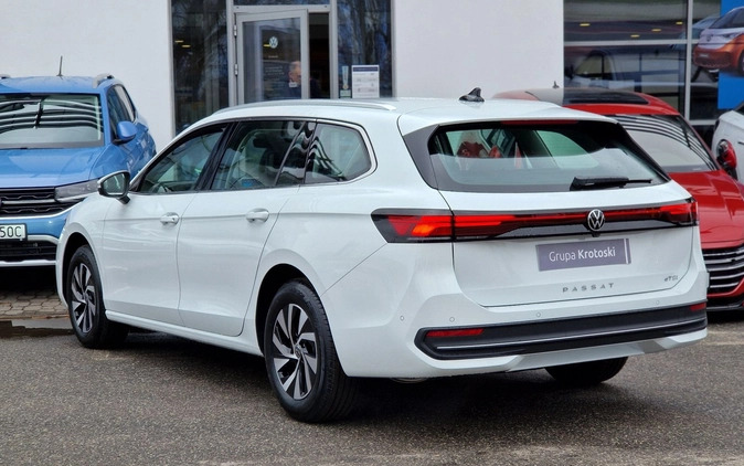 Volkswagen Passat cena 178200 przebieg: 1, rok produkcji 2024 z Warszawa małe 436